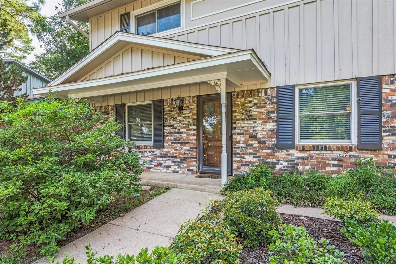 2719 Northcrest Rd, Denton, TX 76209